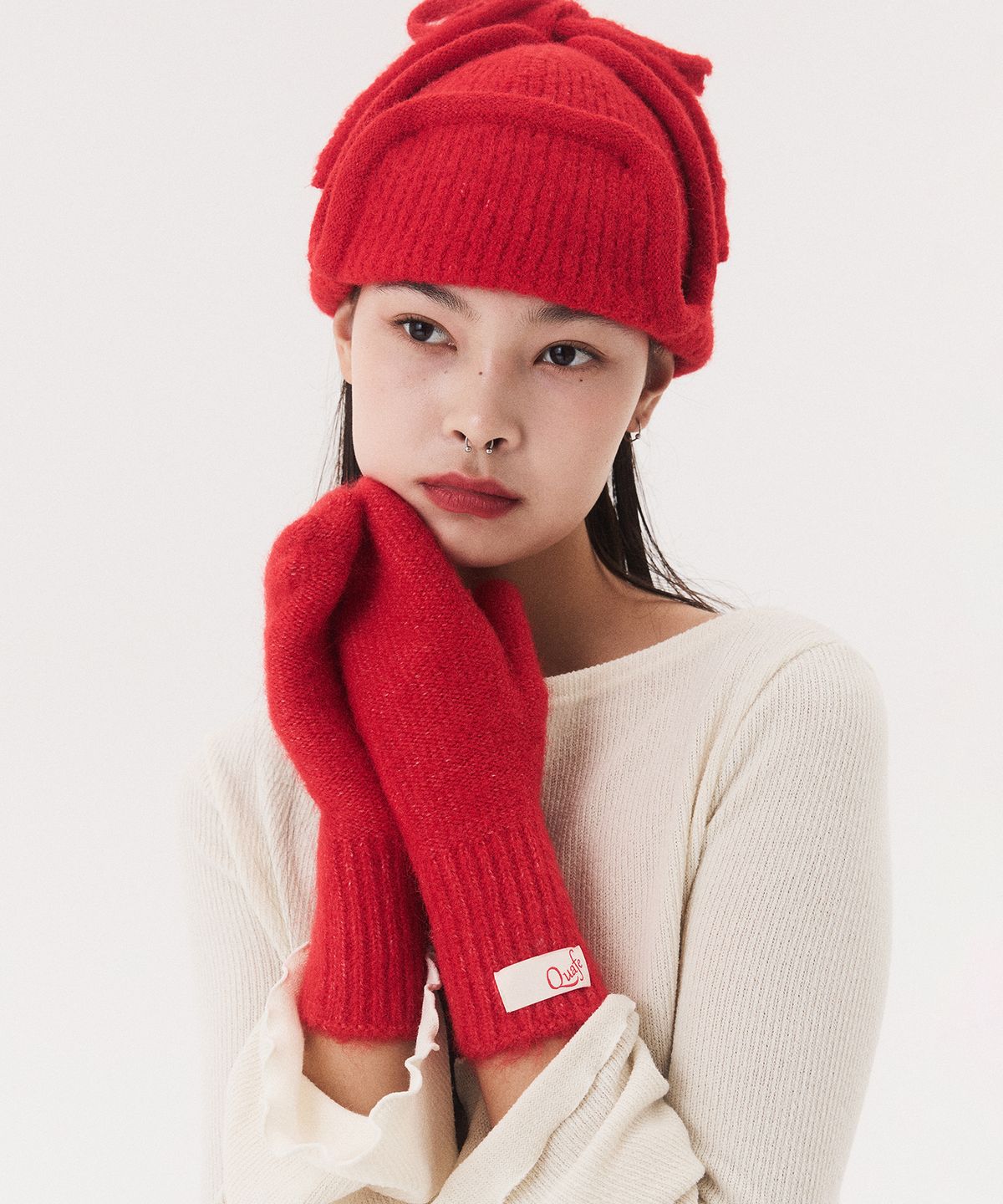 꾸아페(QUAFE) LABEL KNITTED MITTENS_red