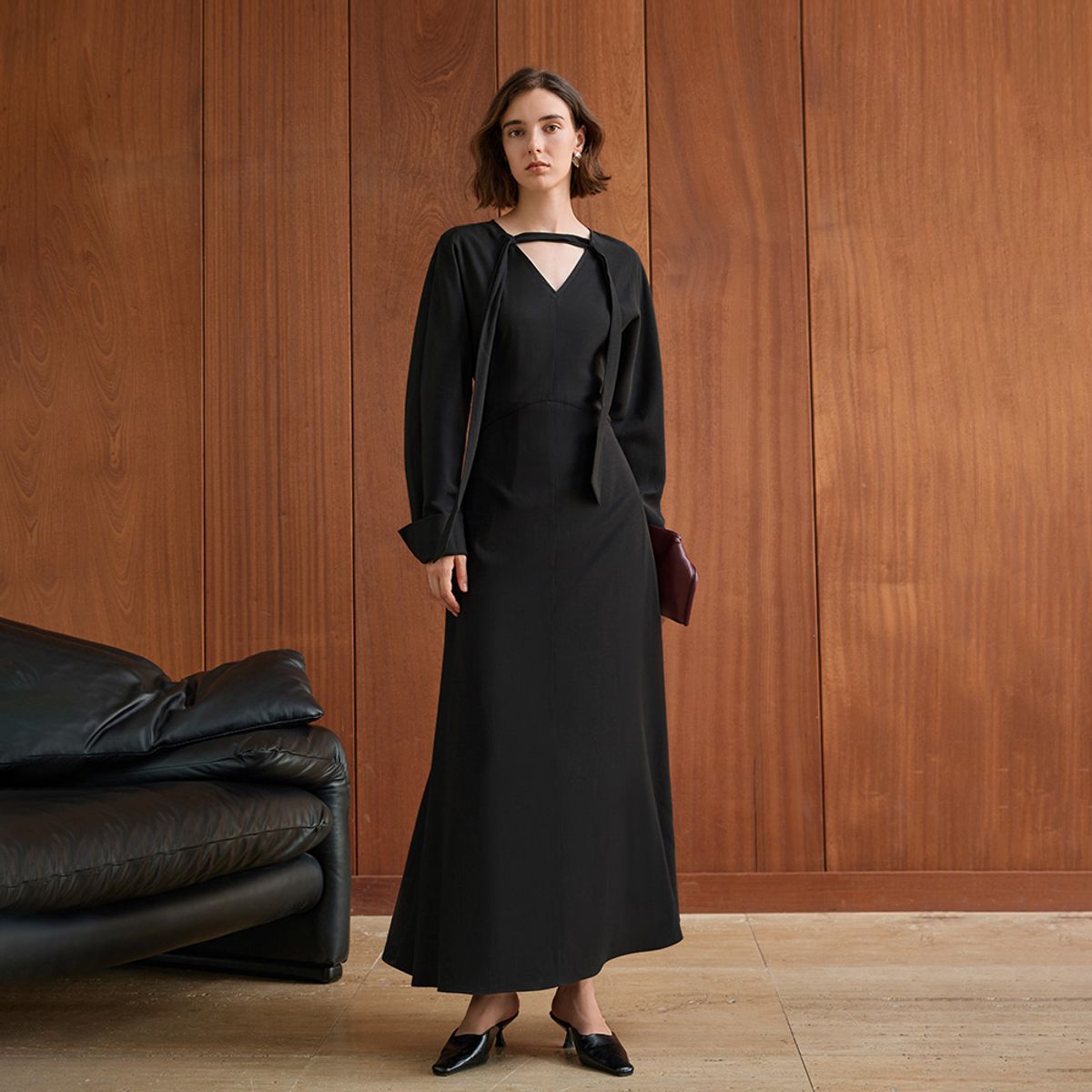 와이와이아이엠(YYIAM) YY_Elegant V-neck tie dress