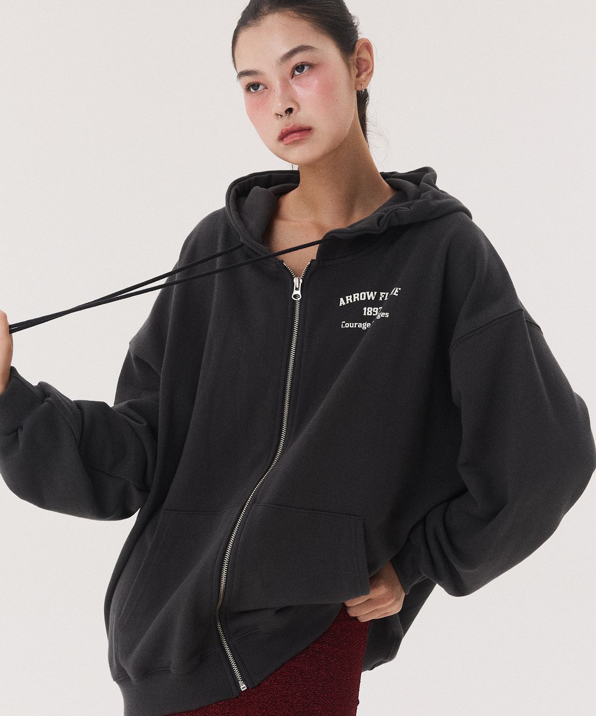 꾸아페(QUAFE) OVER FIT ARROW HOODY ZIP UP_charcoal - 사이즈 & 후기 | 무신사