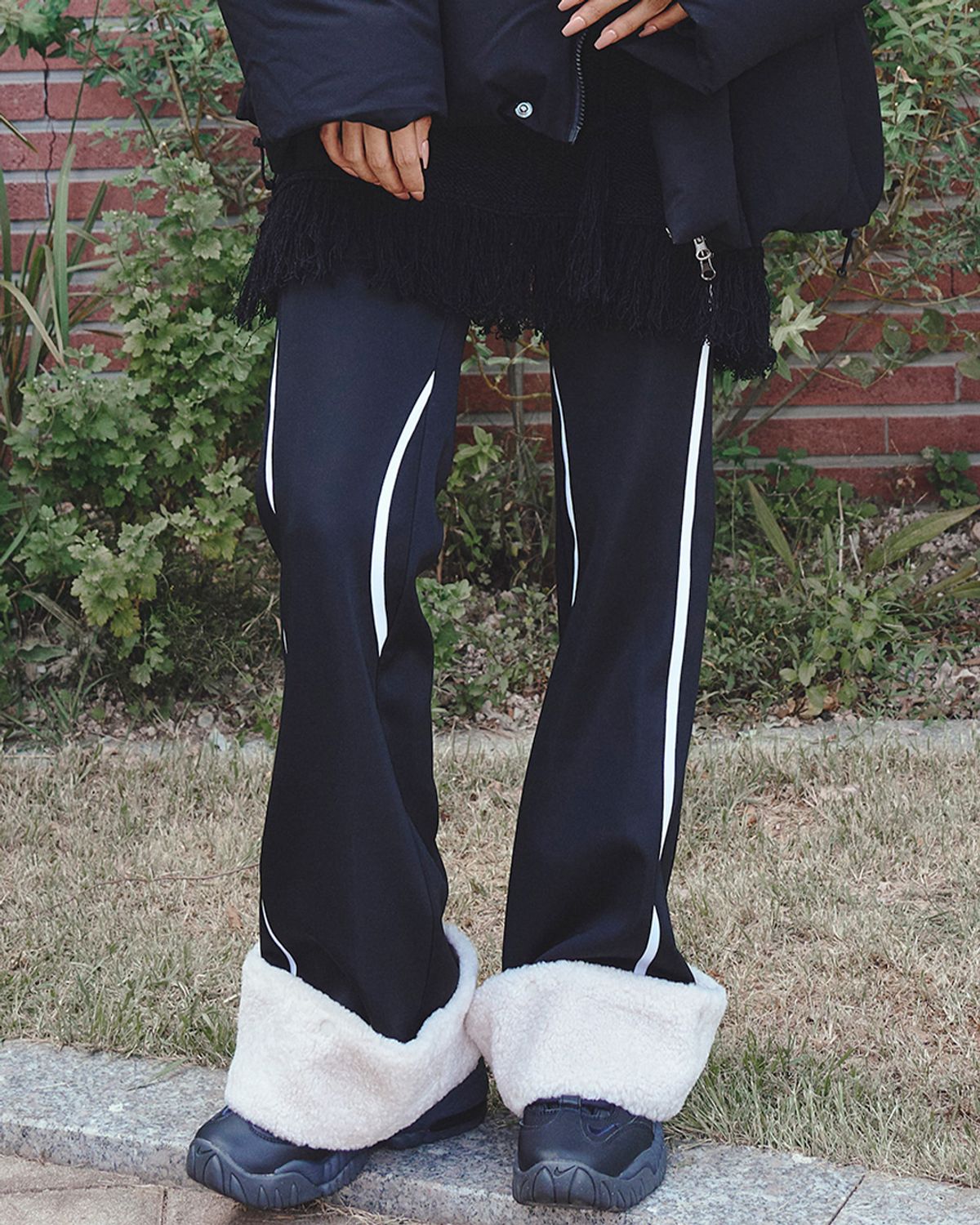 엔와이엑스엑스(NYXX) SHERPA POINT FITTED JERSEY PANTS BLACK