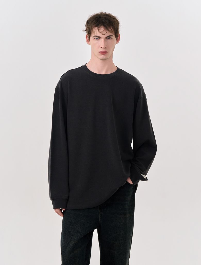 UNISEX 베이직 사카리바 롱 슬리브 티 [CHARCOAL] / SBD3U01007