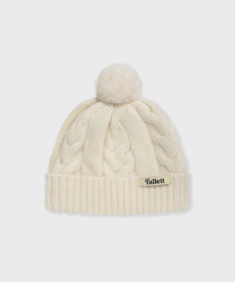 케이블 니트 폼폼 비니 아이보리
