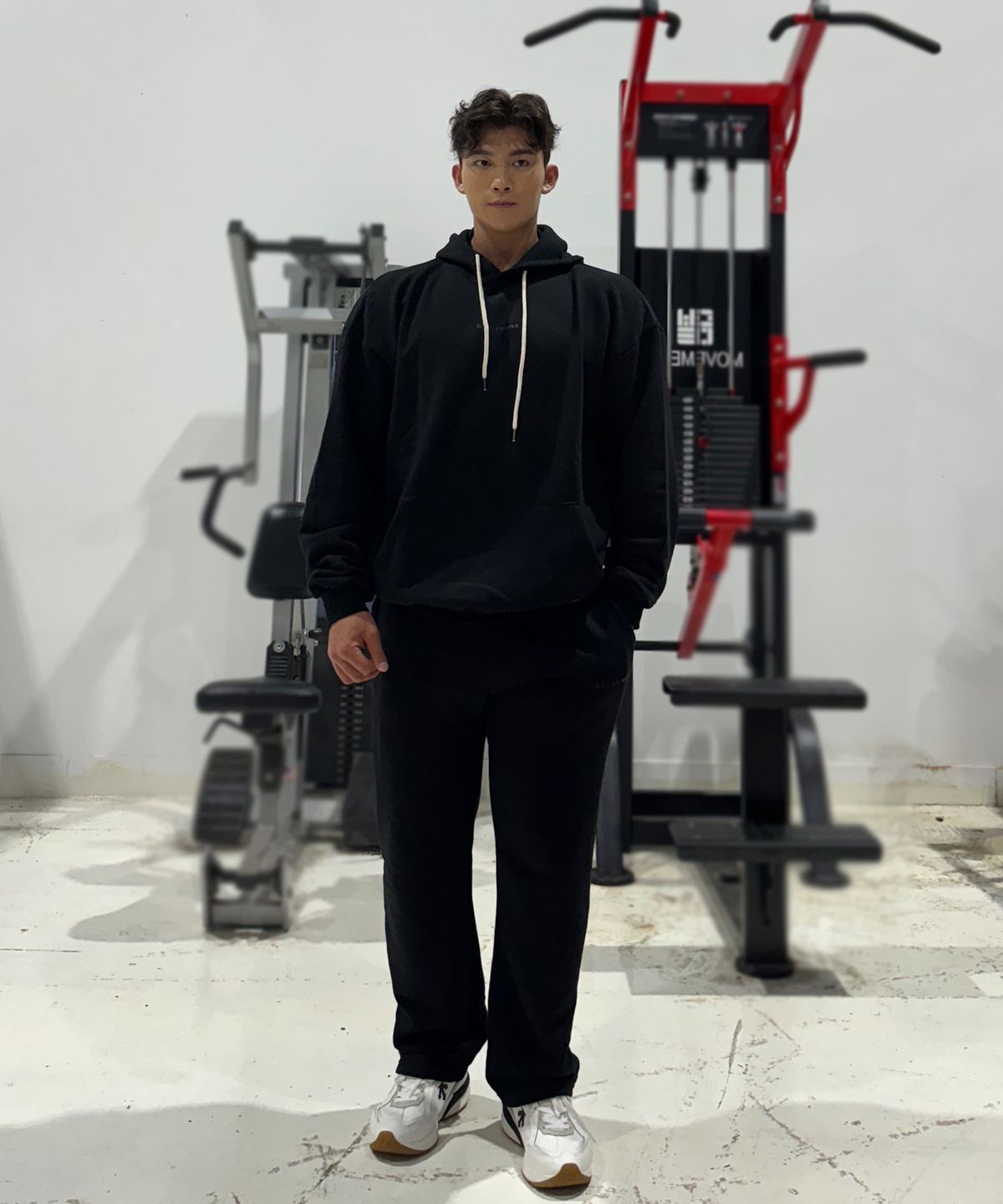 바벨웍스(BARBELLWORKS) 오리지널 트레이닝 후드 + 팬츠 세트
