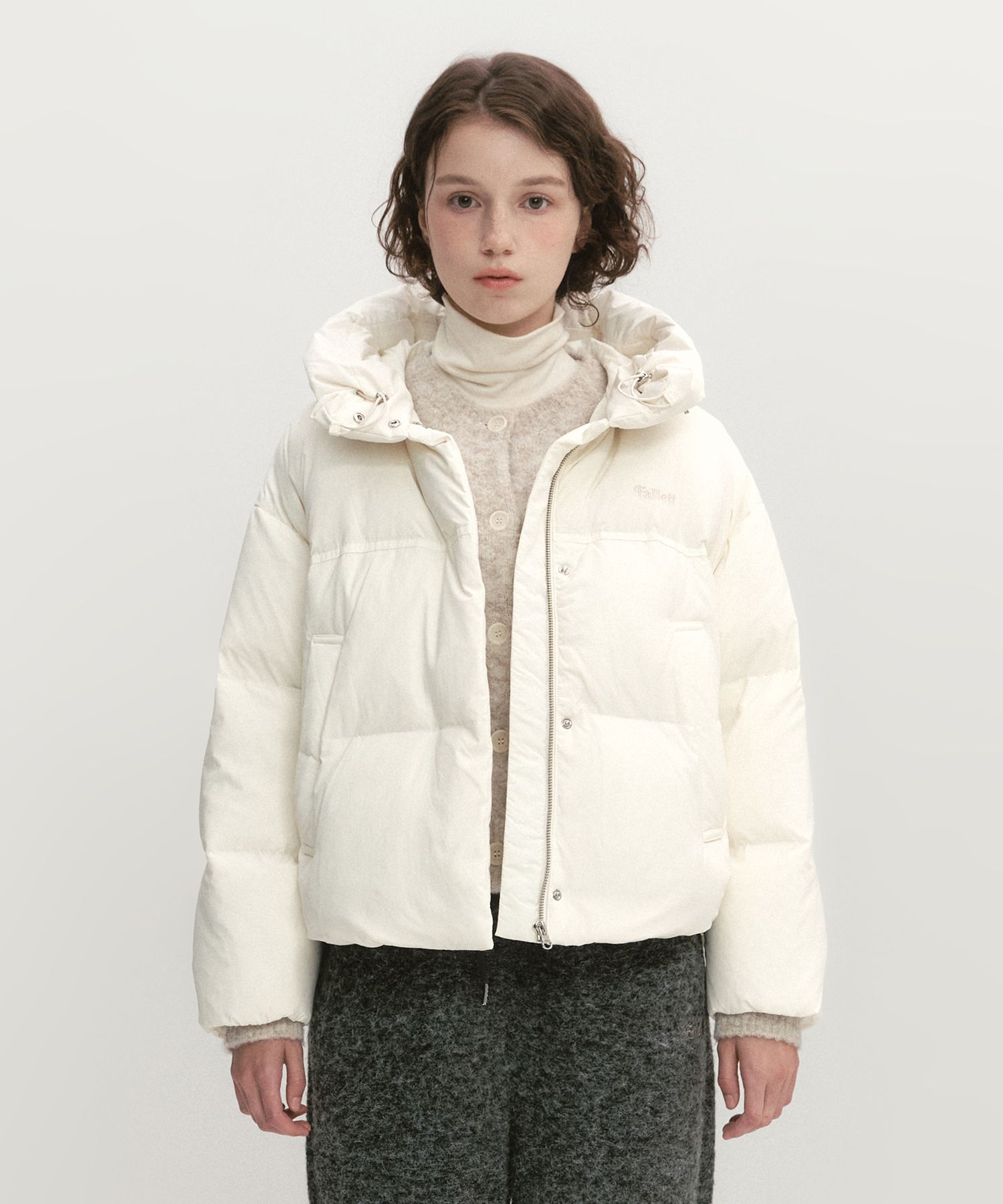 アウターその他 Fallett High neck duck down short volume puffer ivory FA2404 MUSINSA | FALLETT High neck duck down short volume puffer ivory