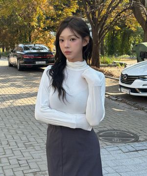 여성 터틀넥 스판 긴팔티셔츠 화이트 LATS0218