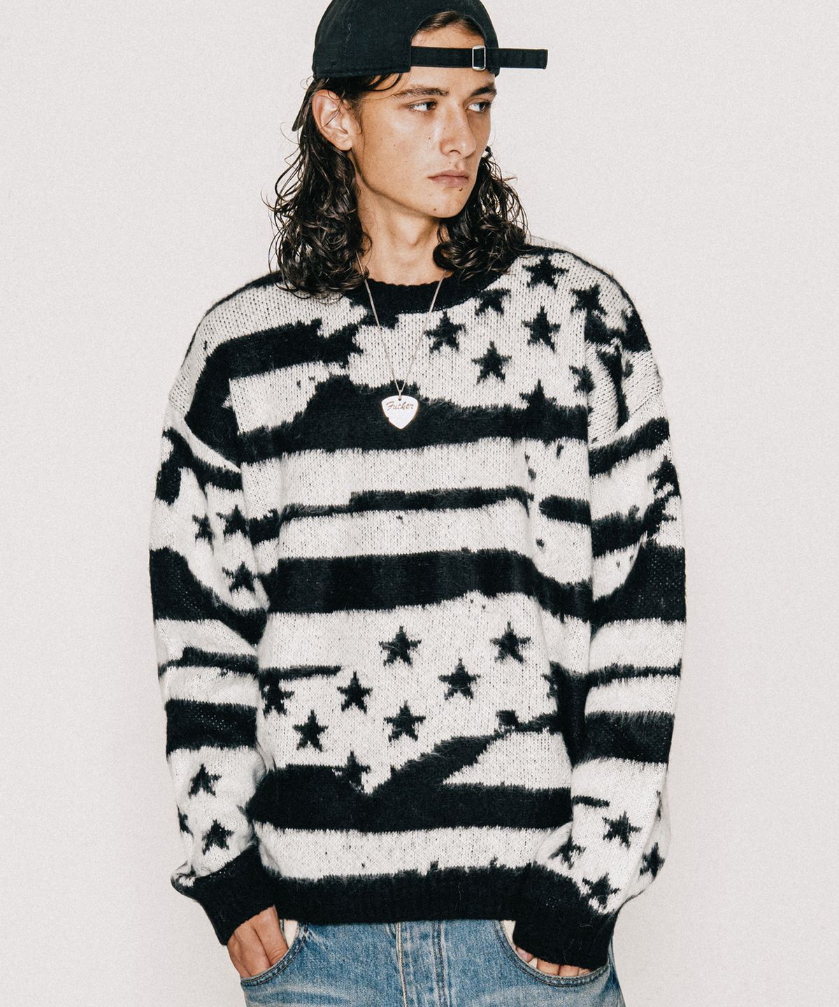 바스틱(VASTIC) 플래그 브러쉬 니트_블랙/화이트