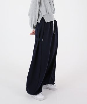 여자 스냅버튼 와이드벌룬 스웨트팬츠 네이비