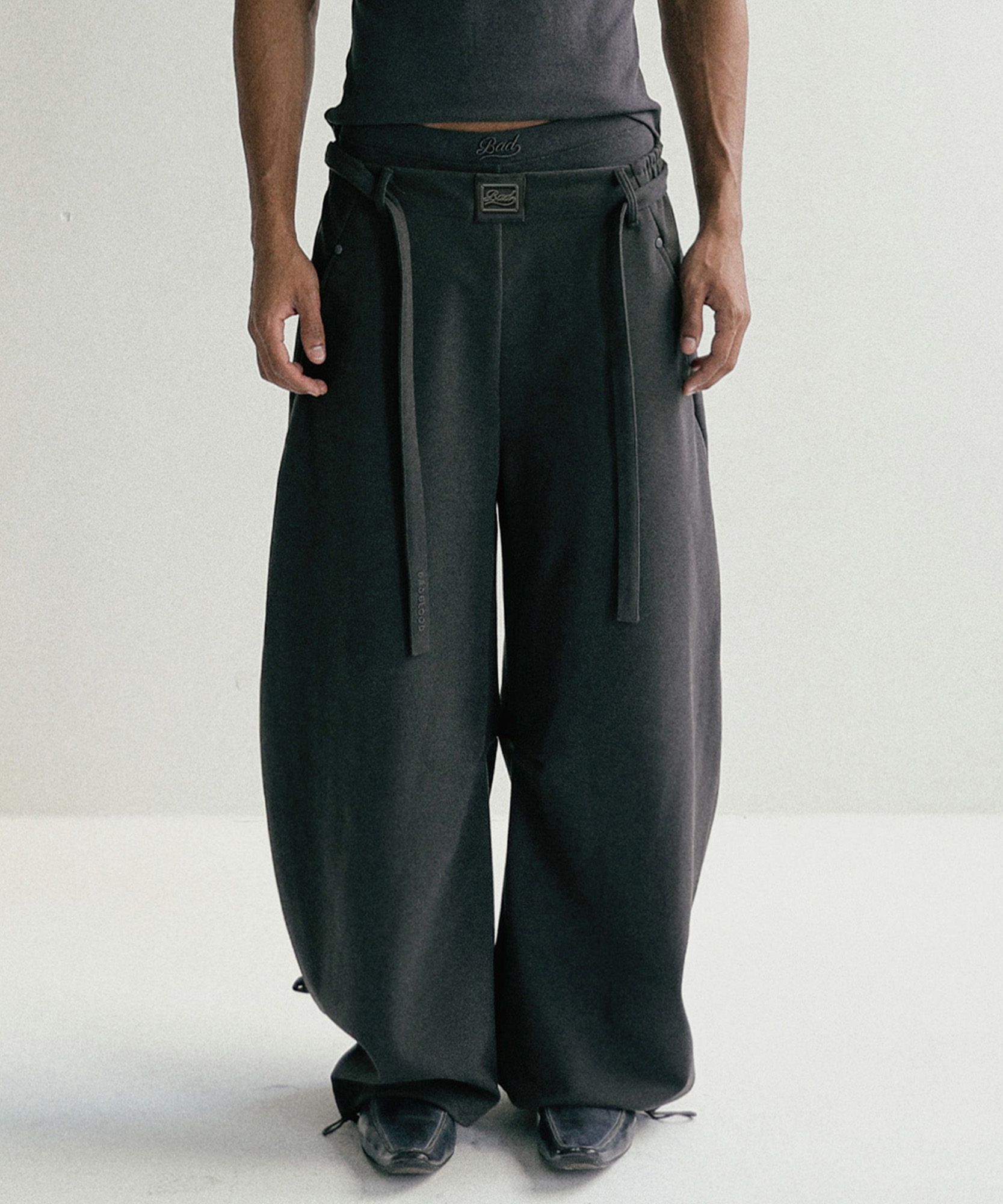 ◎BADBLOOD◎ Beyond Cash Soft Jogger Charcoal w-pts24-063 MUSINSA | BADBLOOD Beyond Cash Soft Jogger - Charcoal