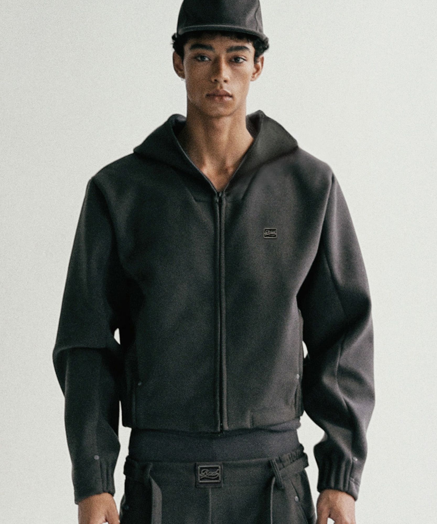 MUSINSA | BADBLOOD Beyond Cashmere Soft Hooded Zip-Up - Charcoal