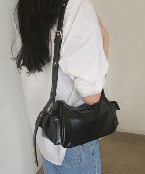 996레아 크로스백