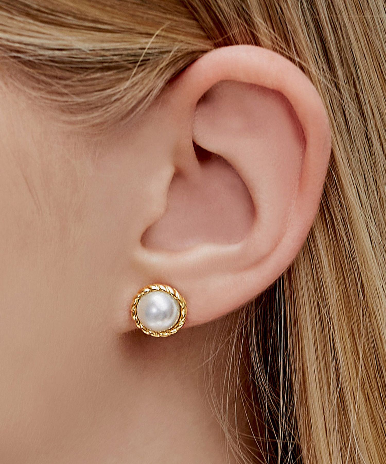 Twist Pearl Earrings