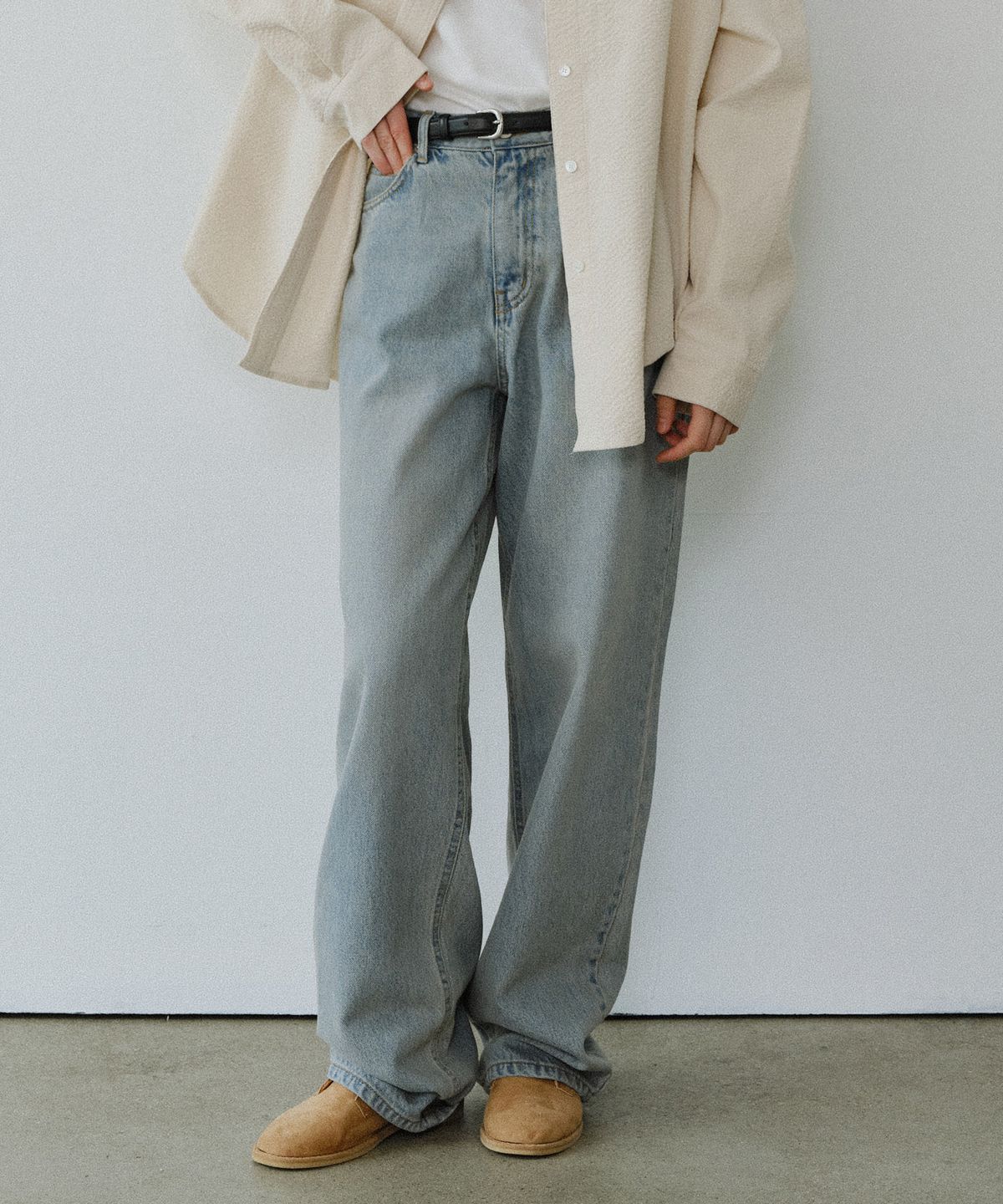 유라고(URAGO) Washed Loose denim pants