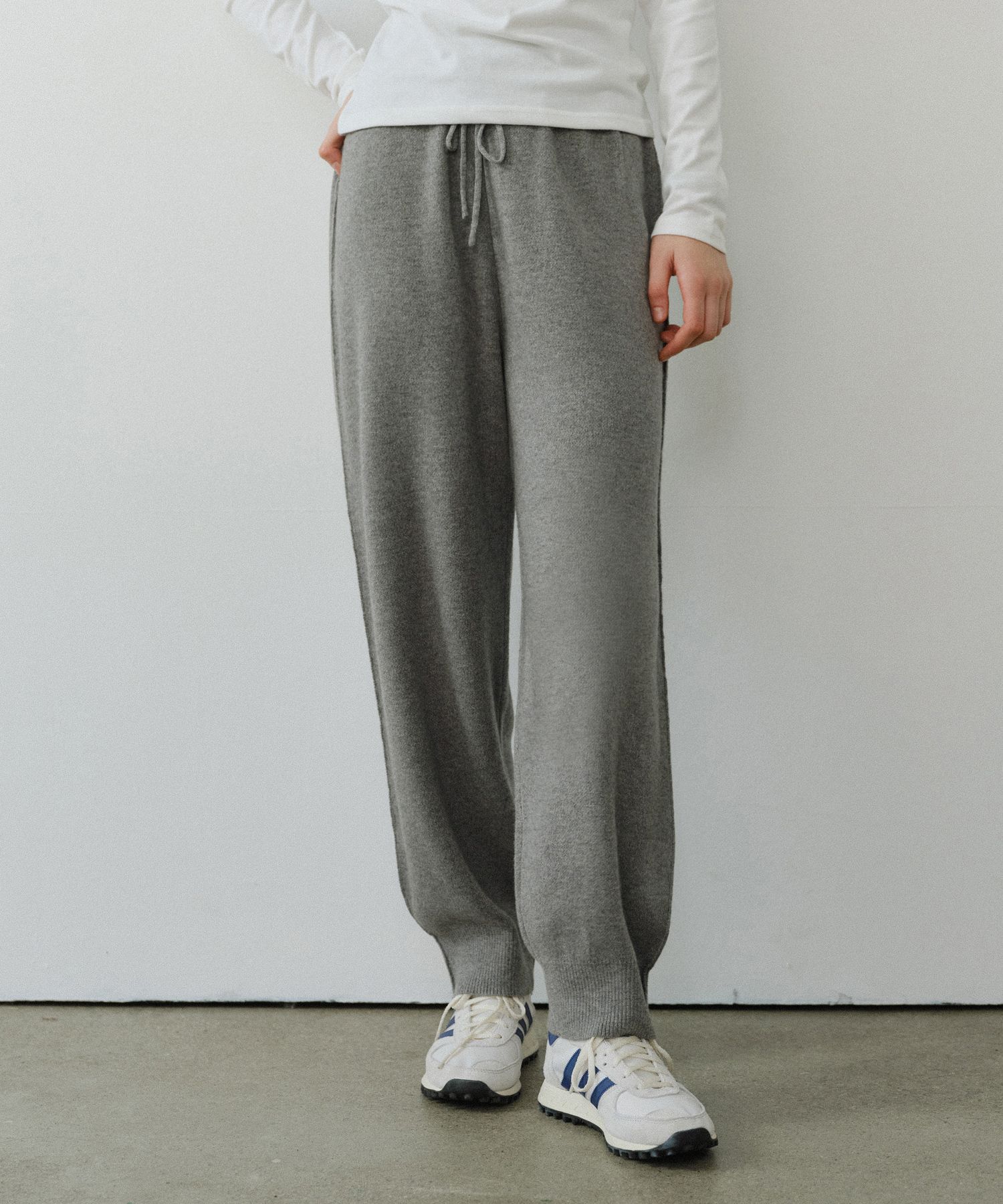MUSINSA | URAGO Comfy knit jogger pants 