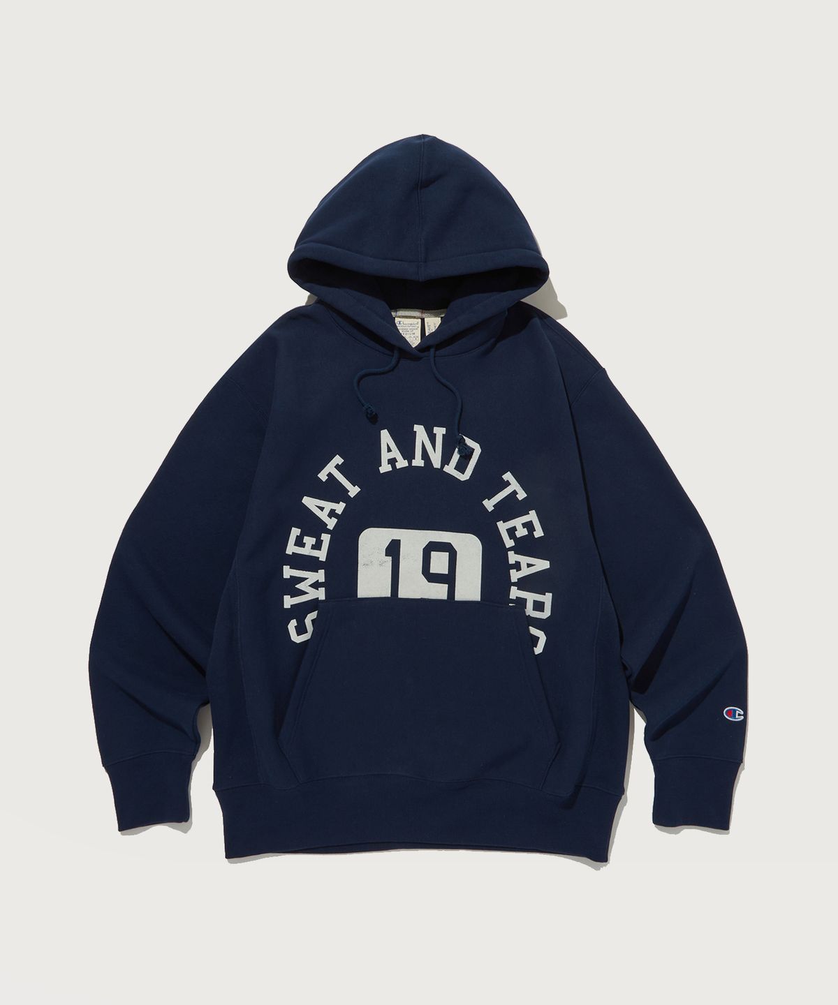 챔피온(CHAMPION) 리버스위브 Field Of Play 그래픽 코튼 후드 티셔츠 Normal Navy