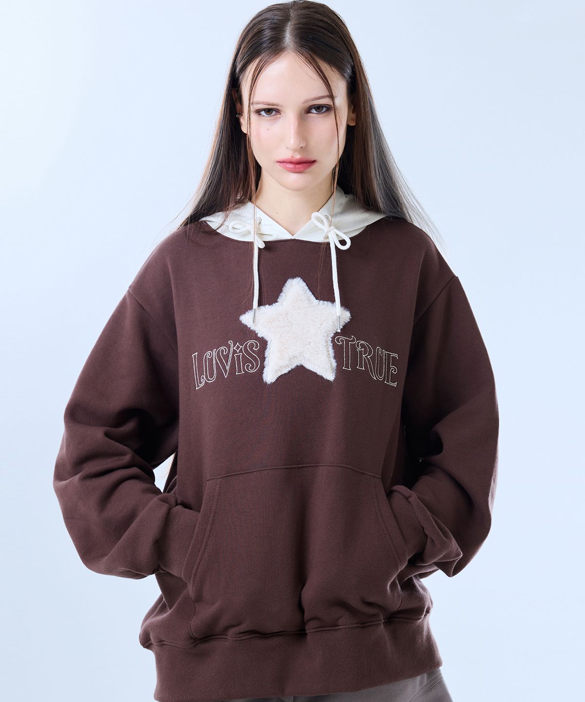 러브이즈트루(LUVISTRUE) FS STAR HOODIE(BROWN)