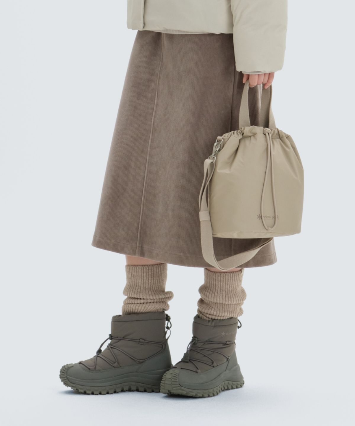스노우피크 어패럴(SNOWPEAK APPAREL) 버비 버킷백 (S24WWFBB52) Beige
