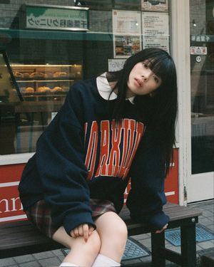 OVERFITTED LOGO BOUCLE SWEATSHIRT_NAVY