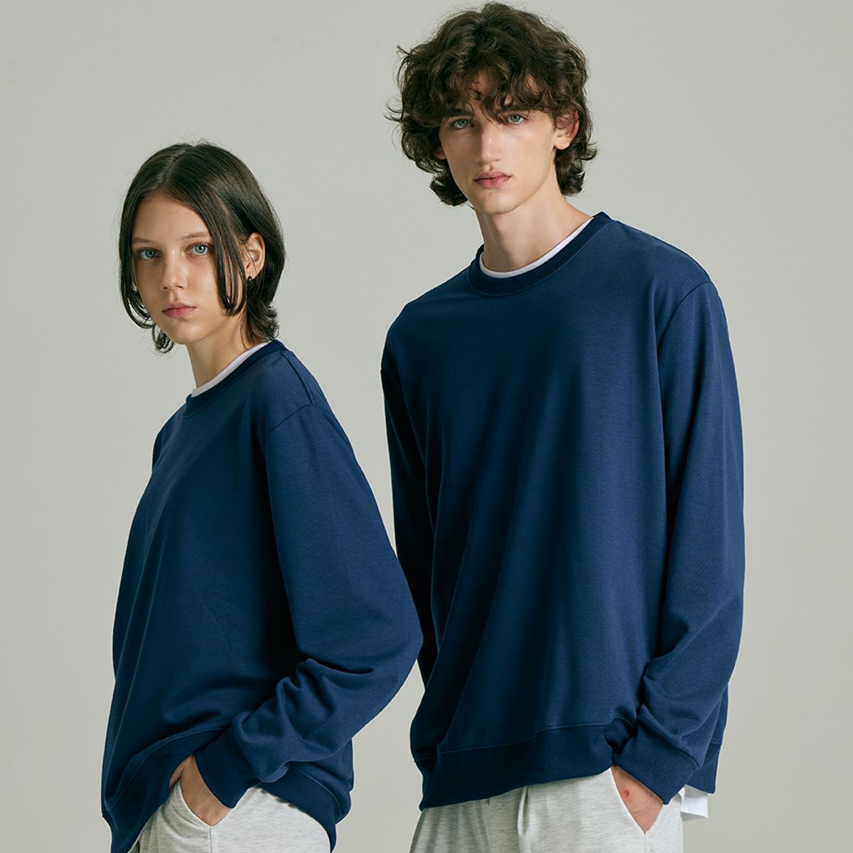 테라우드 홈웨어(TERAWOOD HOMEWEAR) 스탠다드 라이트 남녀공용 맨투맨