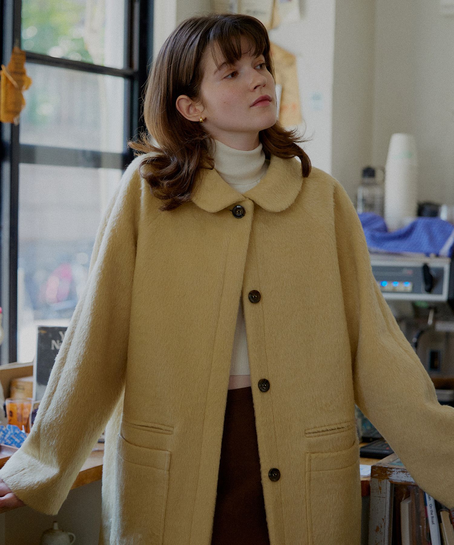 MUSINSA公式 | LETTER FROM MOON ヘアリーラウンドカラーウールハーフ