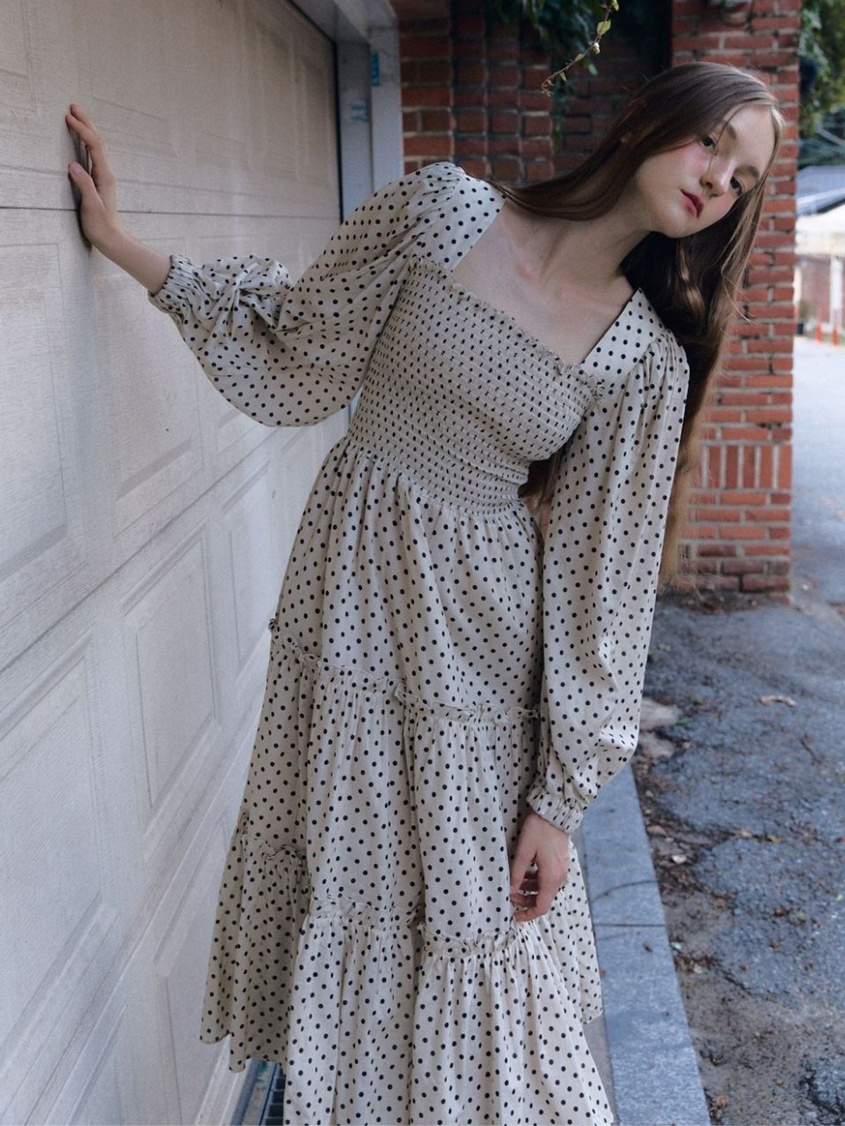 패브릭서울(FABRICSEOUL) dot smocking frill dress_ivory