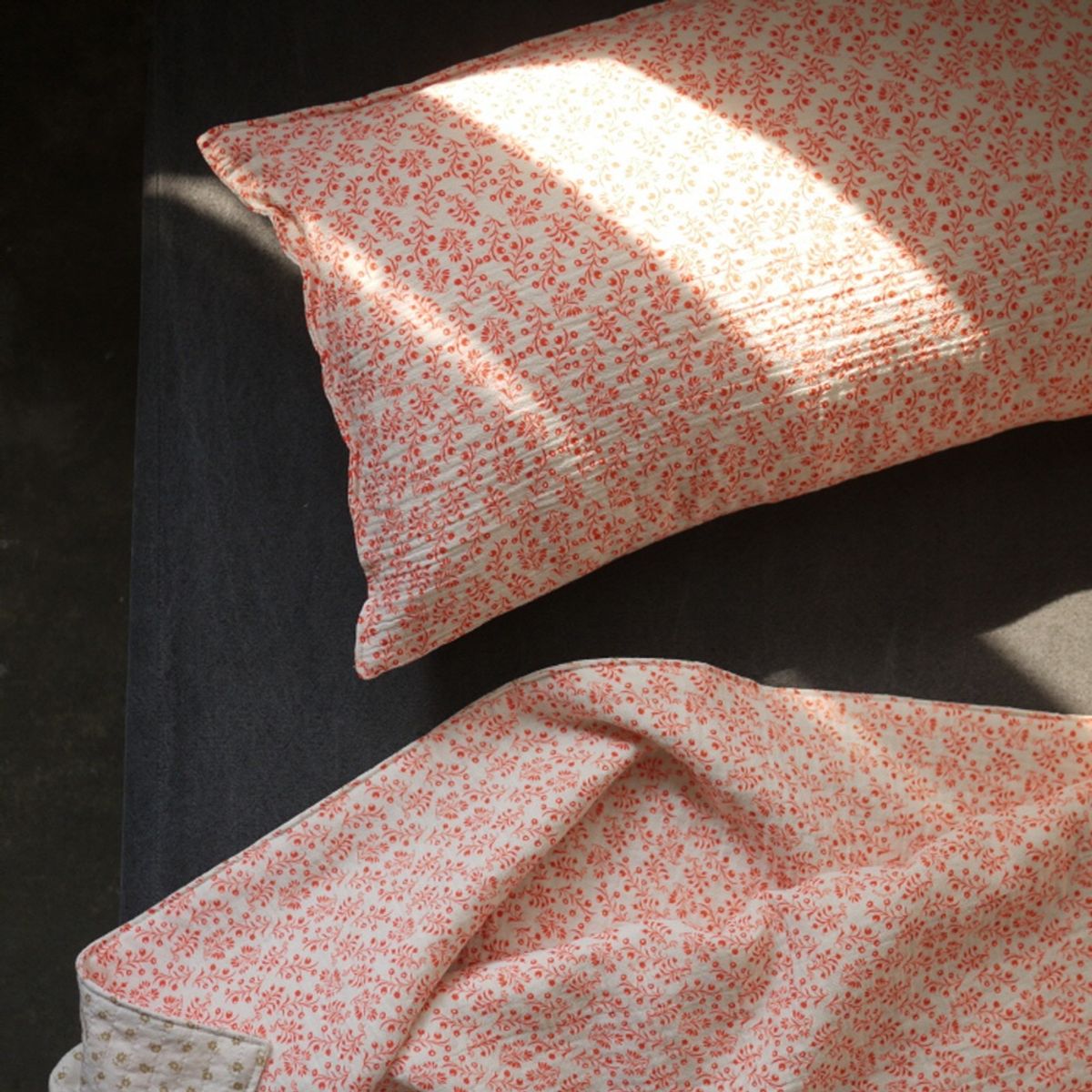 봄봄패브릭스(BOMBOM FABRICS) orange plant pillow case, 거즈 베개