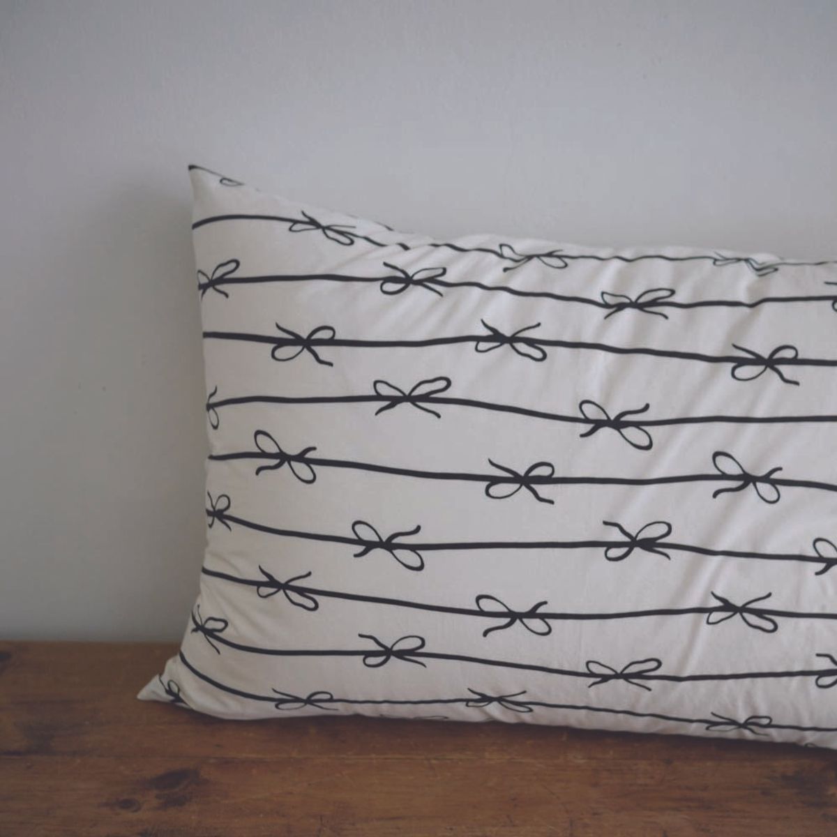 봄봄패브릭스(BOMBOM FABRICS) ribbon tape pillow case / 4colors