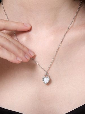 몽 하트 자개 빈티지 네크리스