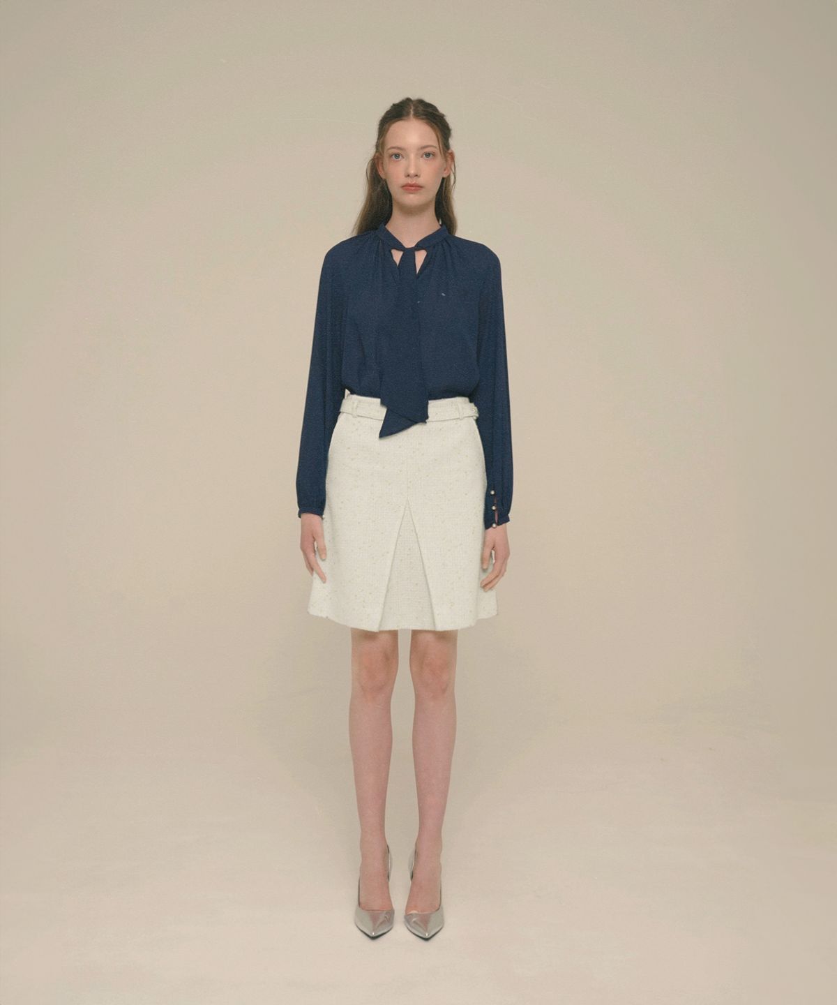 아이스가든에이오공팔(ICE GARDEN A.508) Crystal-Button Tweed Skirt_Vanilla Custard