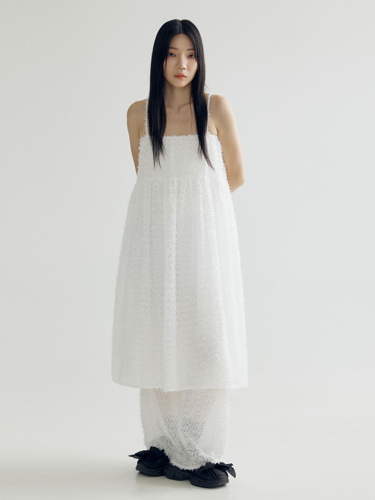 봄날 부티크(BOMNAL BOUTIQUE) 깃털  팬츠 _ 화이트