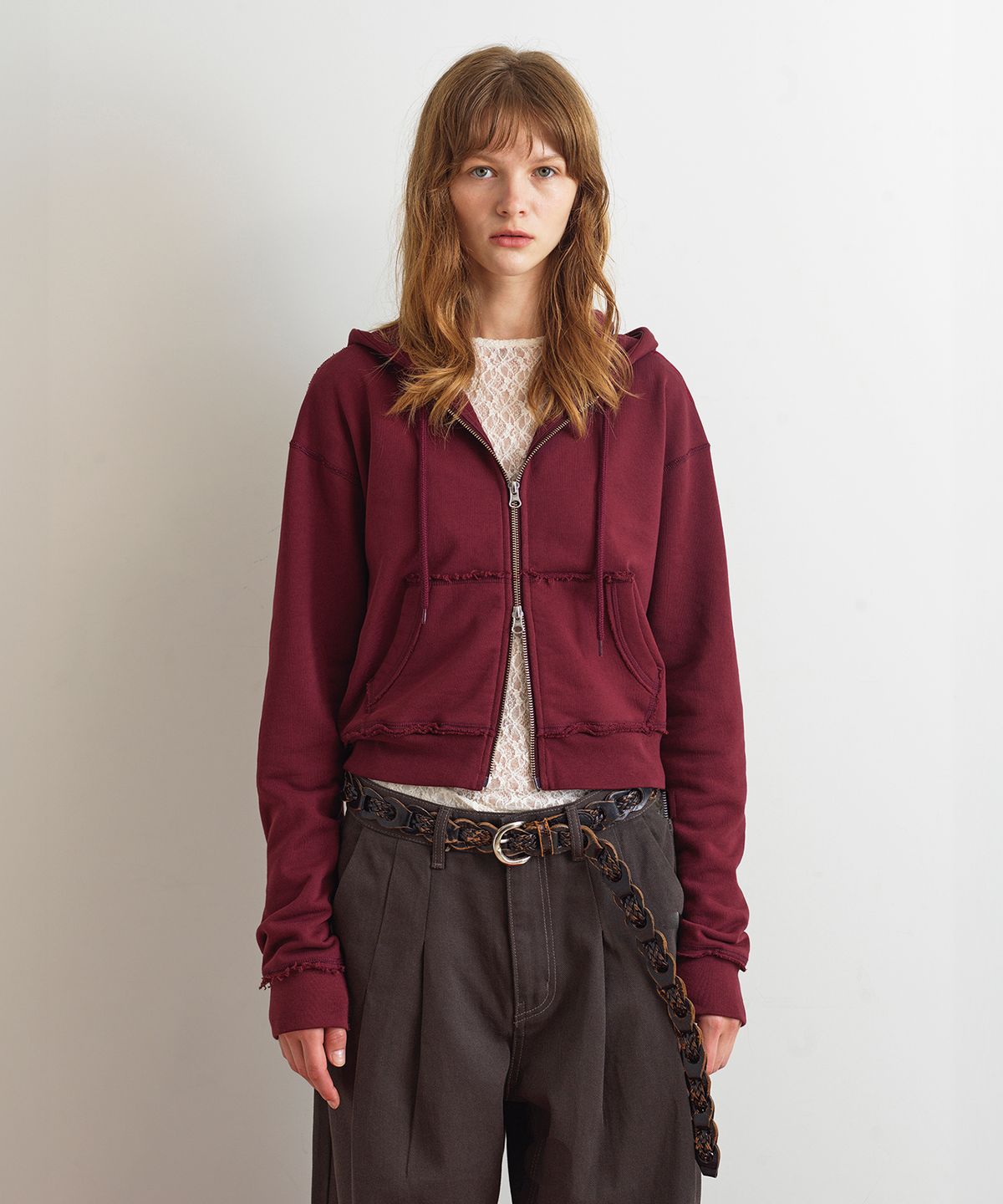 아옵트(AOPT) RAW CUT HOODIE ZIP-UP - WINE