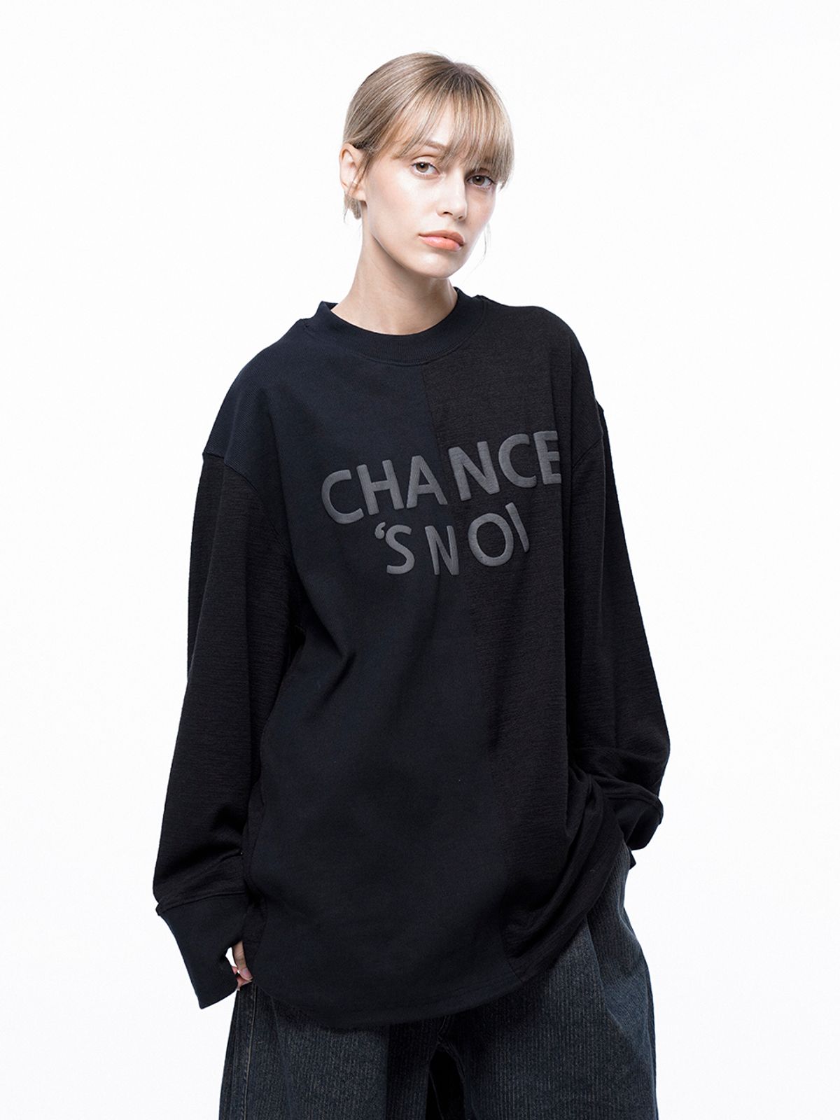 챈세스노이(CHANCE'S NOI) Snoi Reverse Rib Crew Neck Sweat - Black Navy /M243MT02BKW