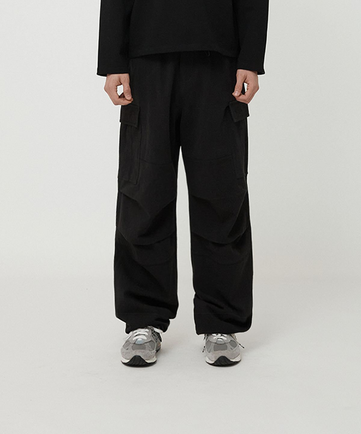 필더스(FIELDERS) PARACHUTE COTTON PANTS BLACK