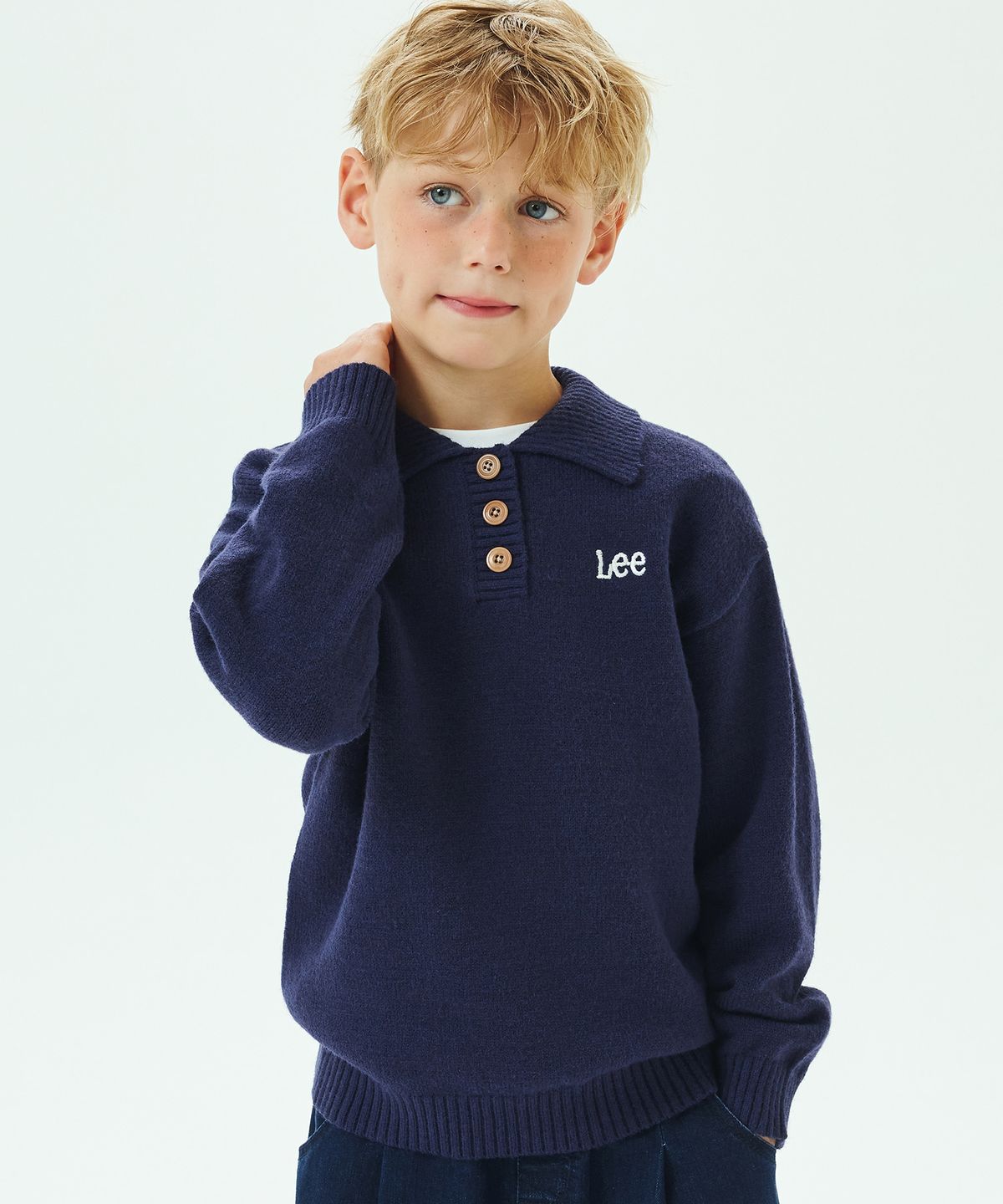 리 키즈(LEE KIDS) 카라 로고 자수 레귤러핏 풀오버 네이비 LK2404KT41NA