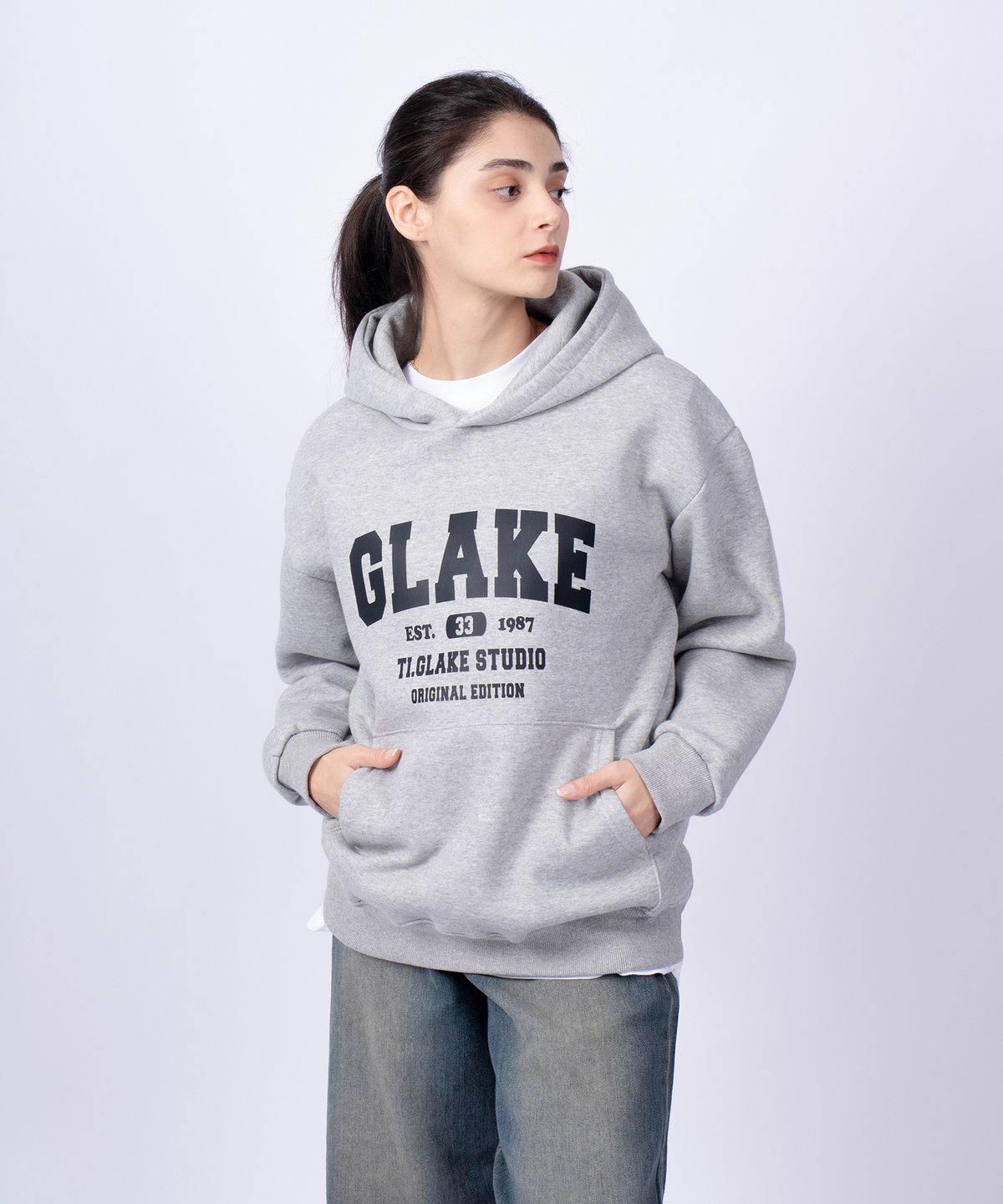 티글레이크(TI.GLAKE) 오리지널 에디션 오버핏 기모 후드티셔츠 그레이