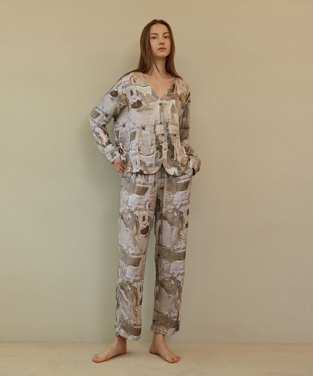 아템포(ATEMPO) COZY ROUND PAJAMA SET_art wall