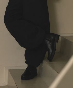 베이직 블랙 7홀 지퍼 워커 SFT-307