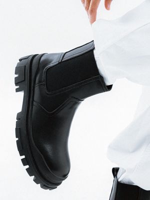 b2409 셰콰이어 어글리 코만도 첼시 부츠