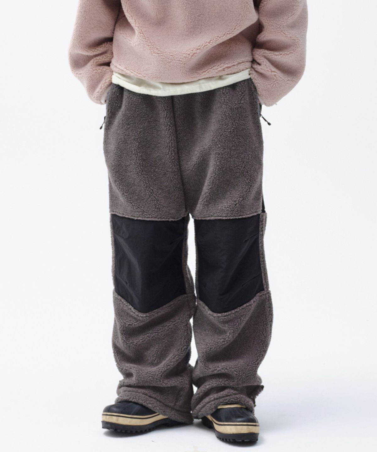 아웃도어 프로덕츠(OUTDOOR PRODUCTS) POLARTEC® COLOR BLOCK PANTS (BROWN)