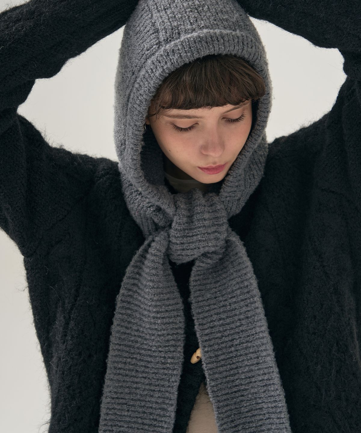 드로우핏 우먼(DRAWFIT WOMEN) 부클 타이 머플러 바라클라바 [GREY]