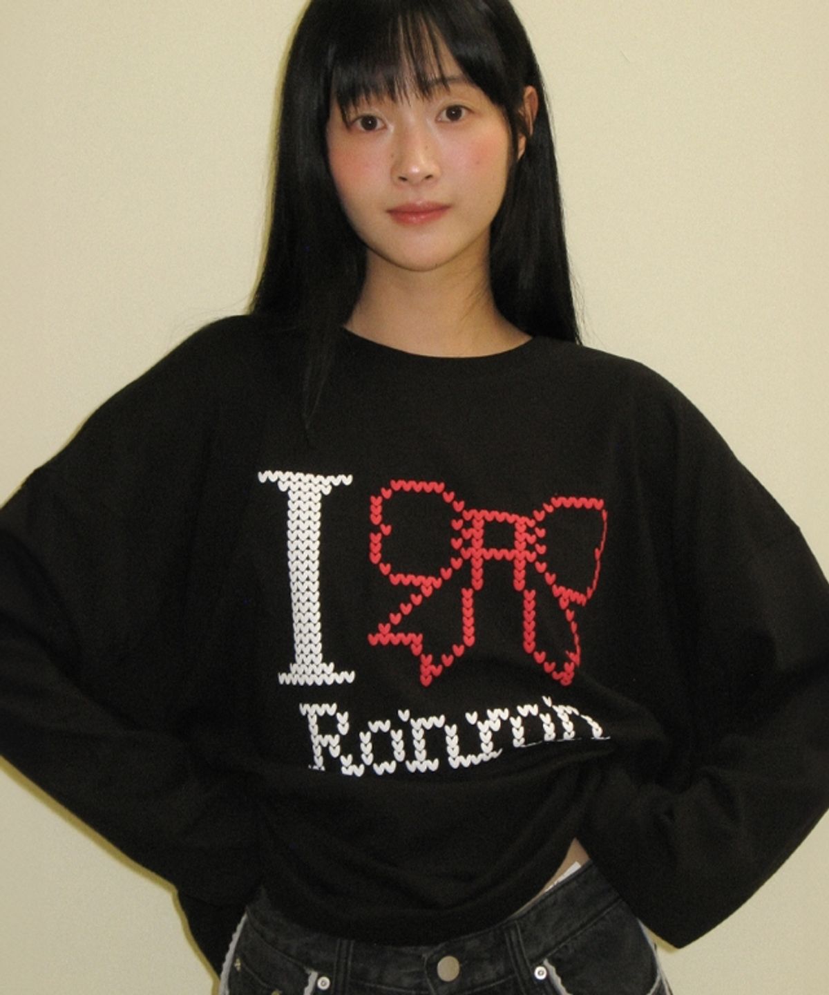 론론(RONRON) I RIBBON OVER FIT LONG SLEEVE T SHIRT BLACK
