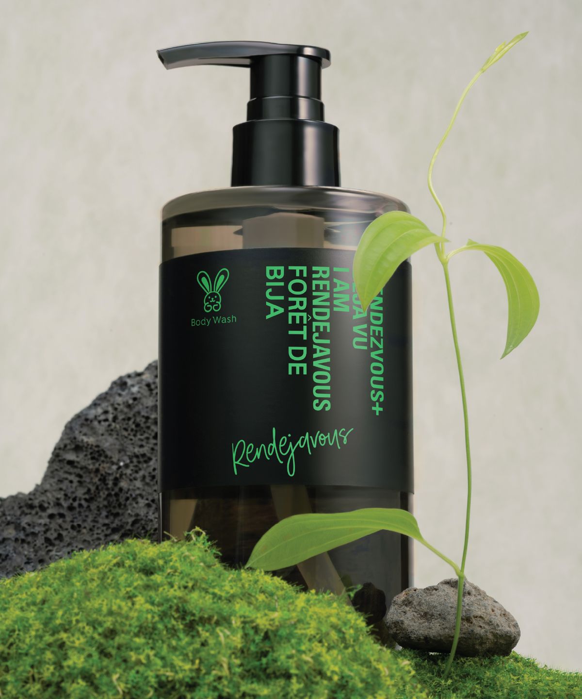 랑데자뷰 뷰티(RENDEJAVOUSBEAUTY) 포레드비자 퍼퓸 바디워시 300ml