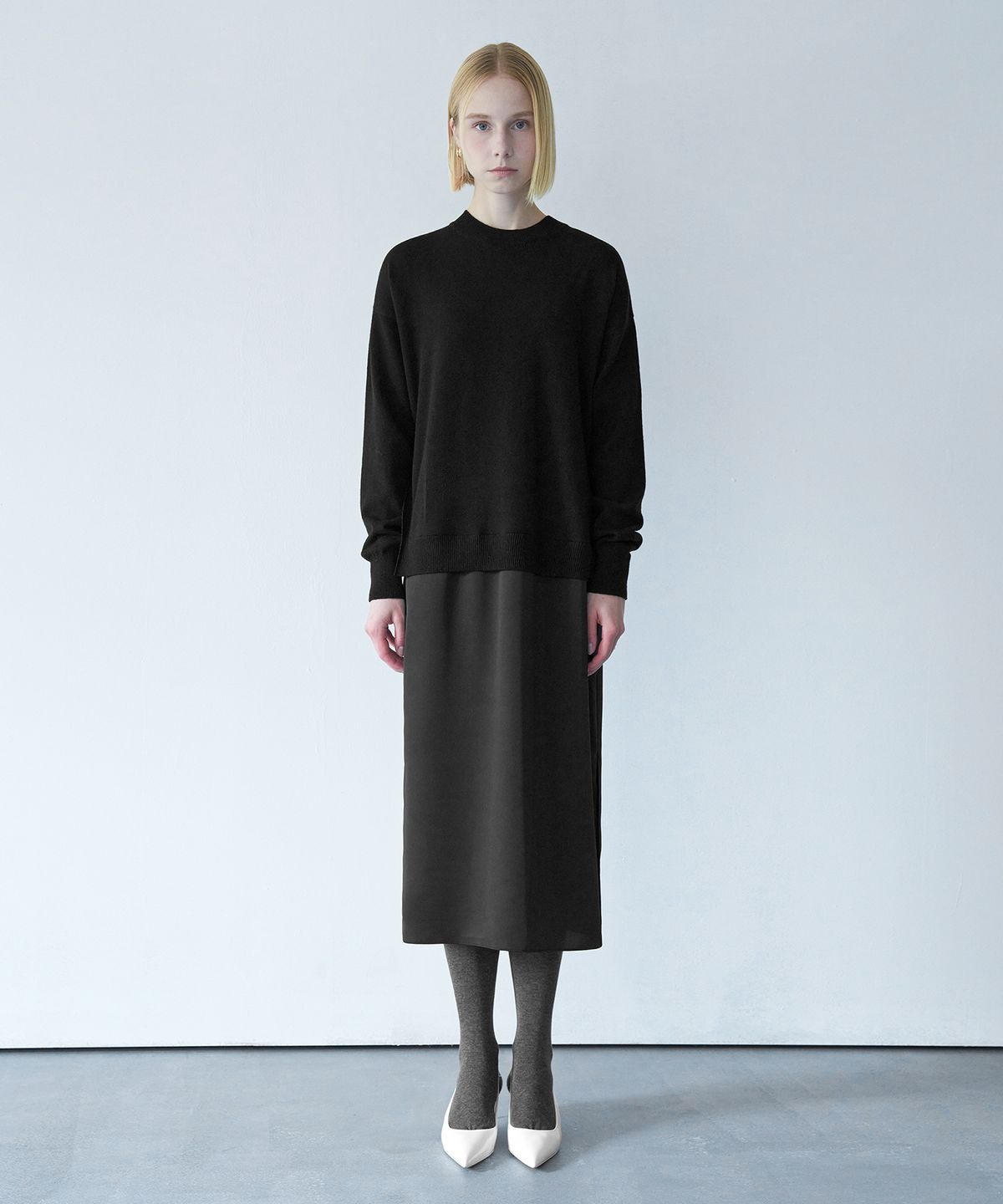 필로트(PELOTE) 우븐 패치 원피스 (Black)