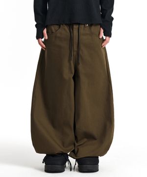 STURDY BALLOON PANTS (BROWN)