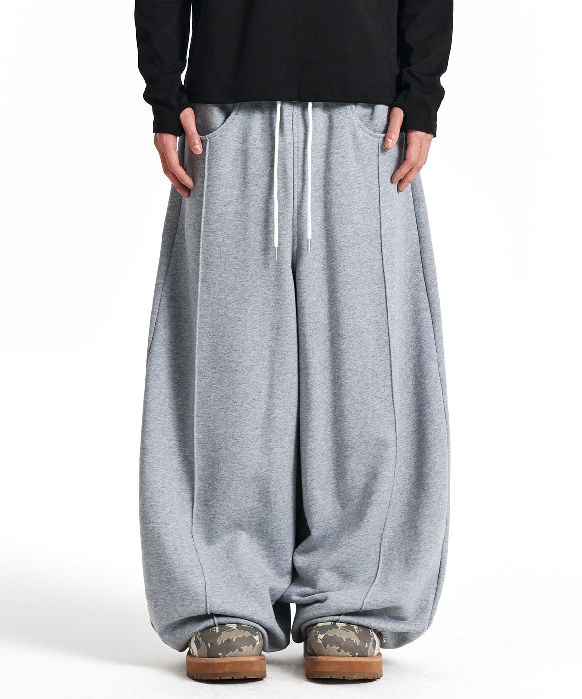 기철(KICHUL) EASIER BALLOON SWEAT PANTS (MELANGE GREY)