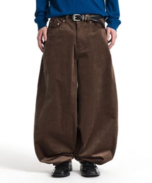 CORD DUROY BALLOON PANTS (BROWN)