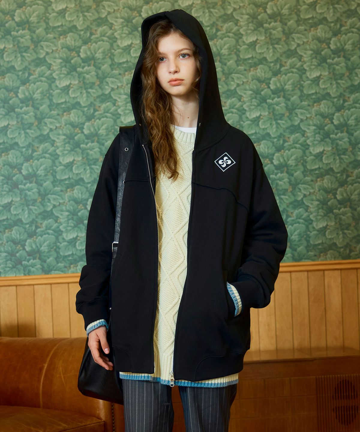 헤레틱(HERETIC) DIAMOND ZIP-UP HOODIE / black