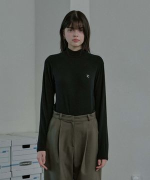 wool basic turtleneck top - black