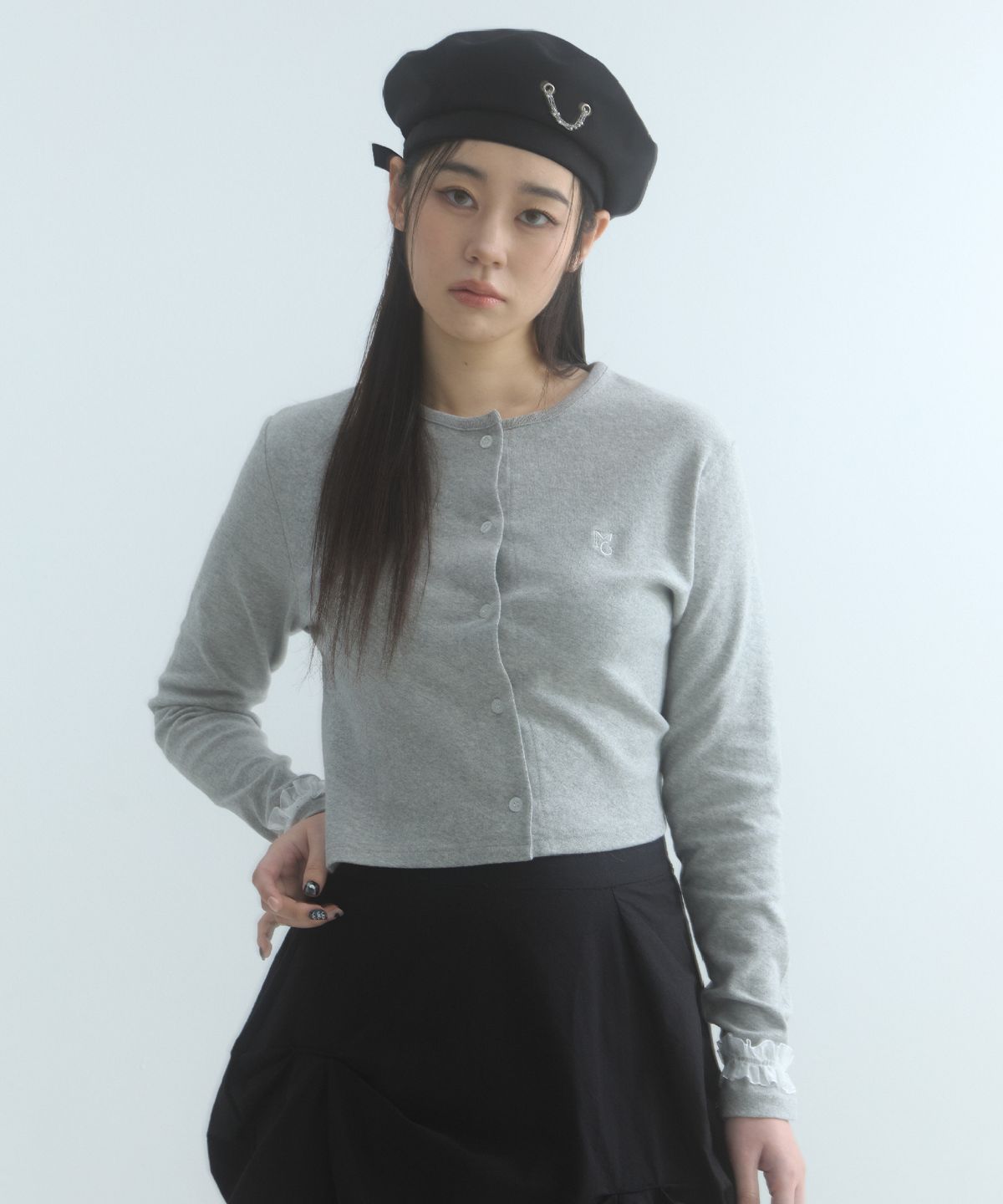 무아르모아(MOIREMOA) Classic Logo Cardigan - Melange Gray