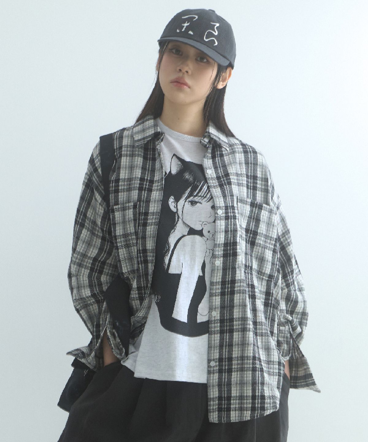 무아르모아(MOIREMOA) Round Sleeve Tie Check Shirt - Black