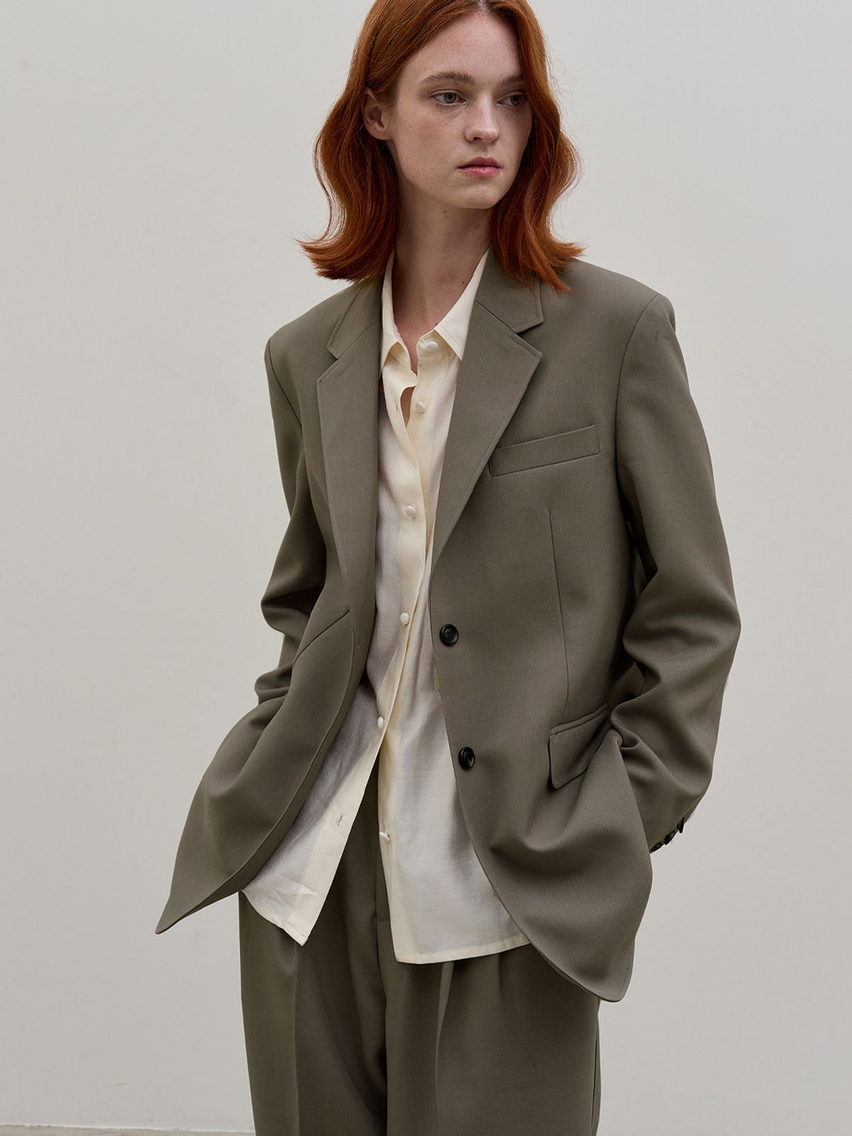 해브 앤 해브(HAVE8HAVE) ESSENTIAL SINGLE BUTTON JACKET_DARK BEIGE